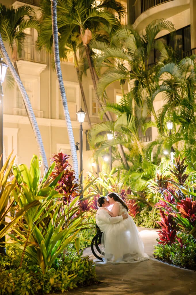 Waikiki Bridal stylist