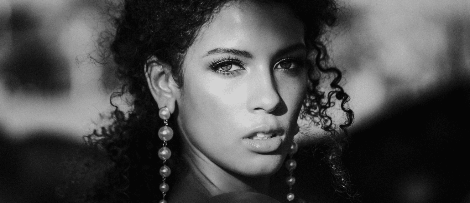 bride with close up of makeup